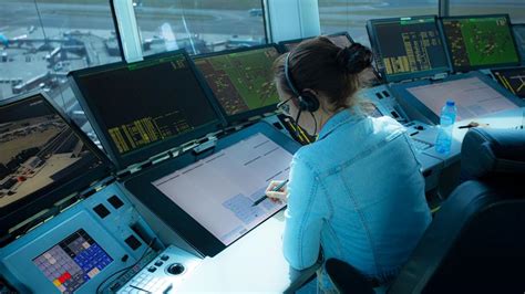 hoeveel verdient luchtverkeersleider